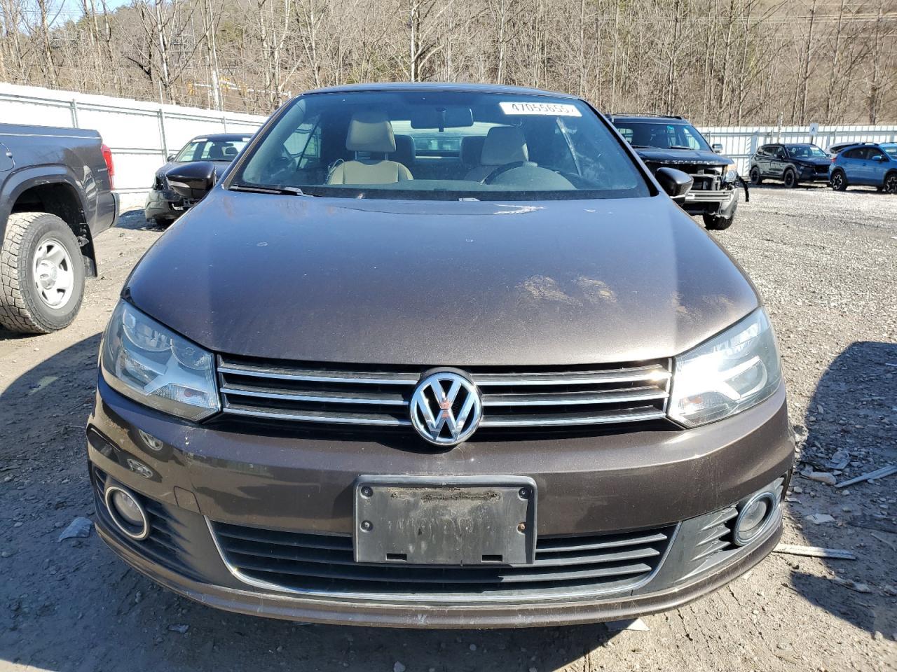 2012 VOLKSWAGEN EOS KOMFOR - Image 5