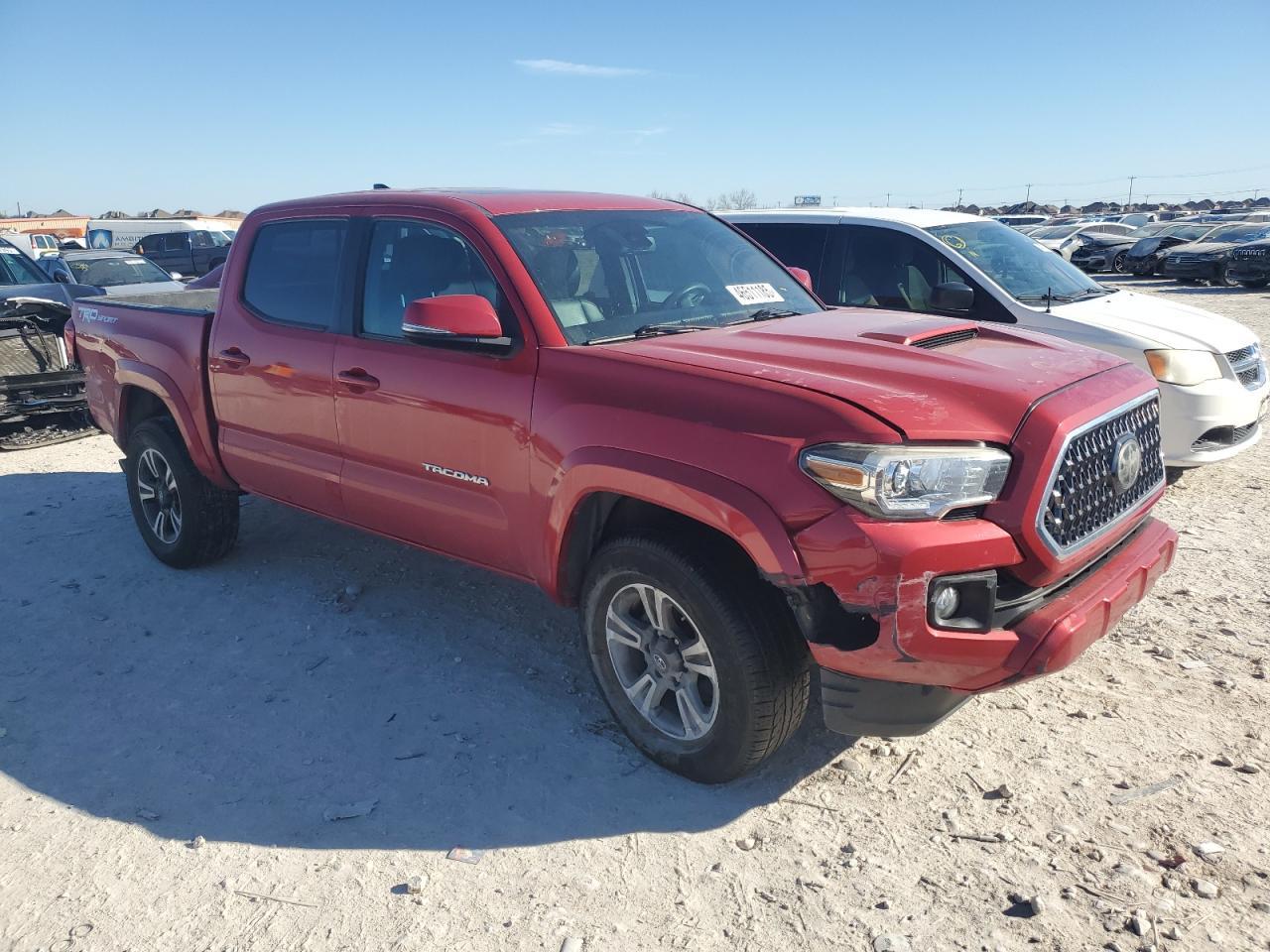 2018 TOYOTA TACOMA DOU - Фото 4