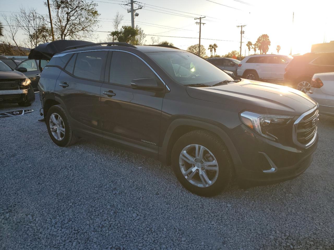 2019 GMC TERRAIN SL - Фото 4