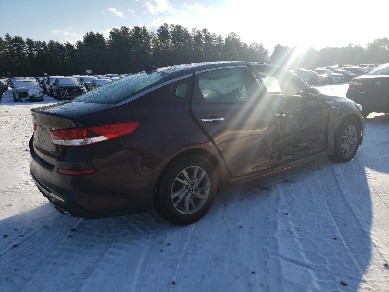 2019 KIA OPTIMA LX - Фото 3