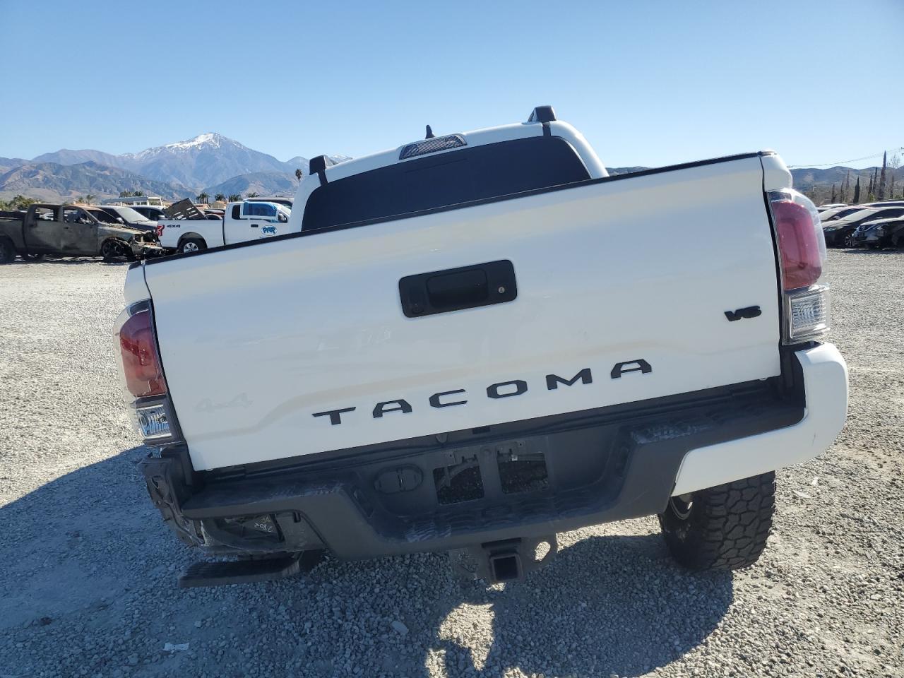 2023 TOYOTA TACOMA DOU - Фото 6
