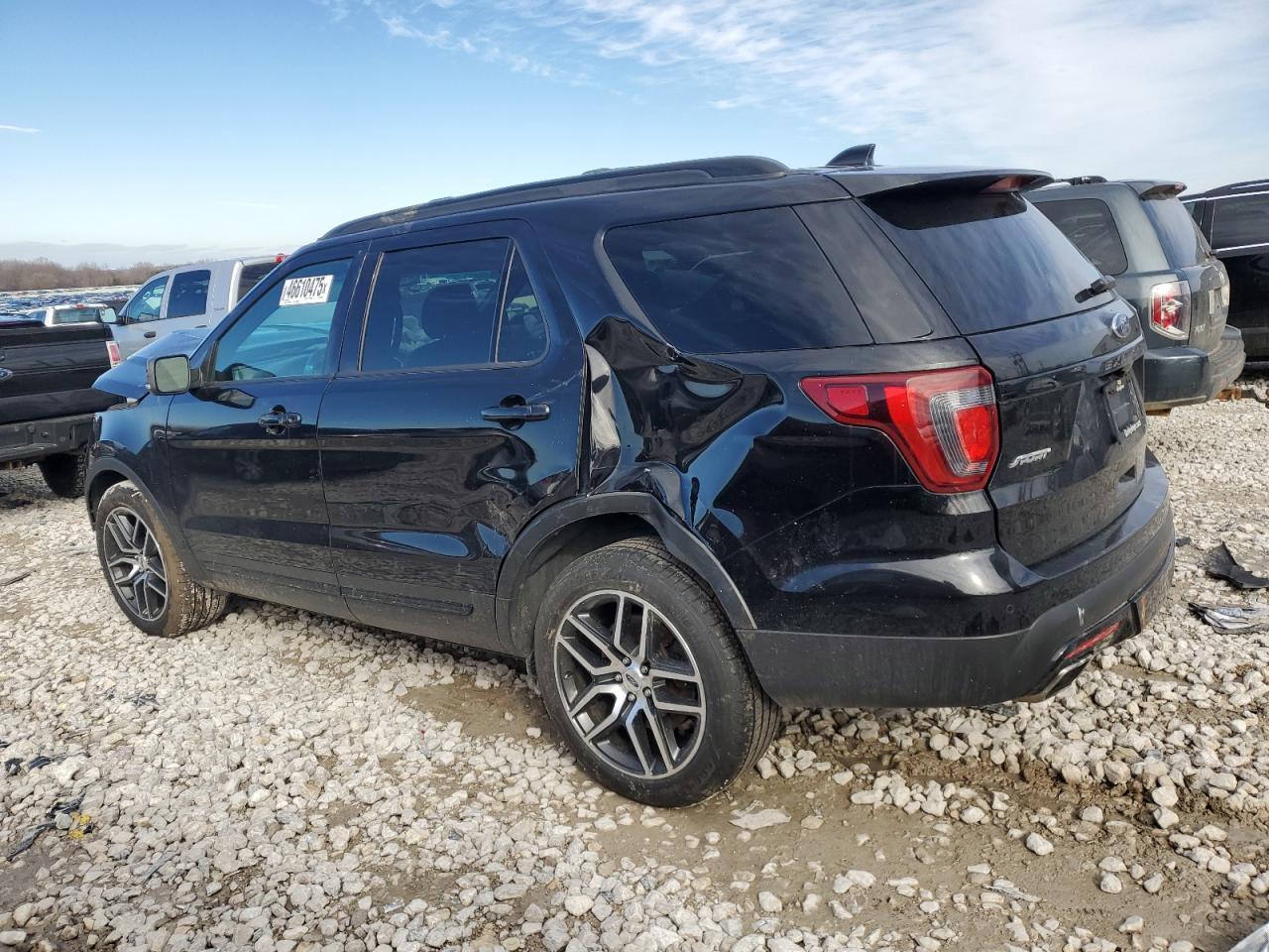 2017 FORD EXPLORER S - Image 2