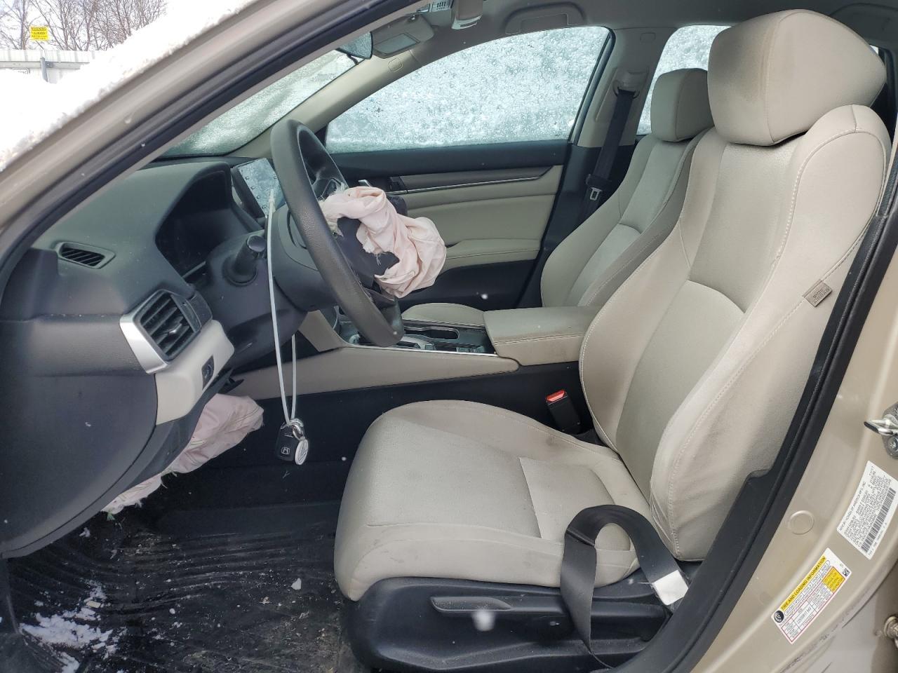 2018 HONDA ACCORD LX - Image 7