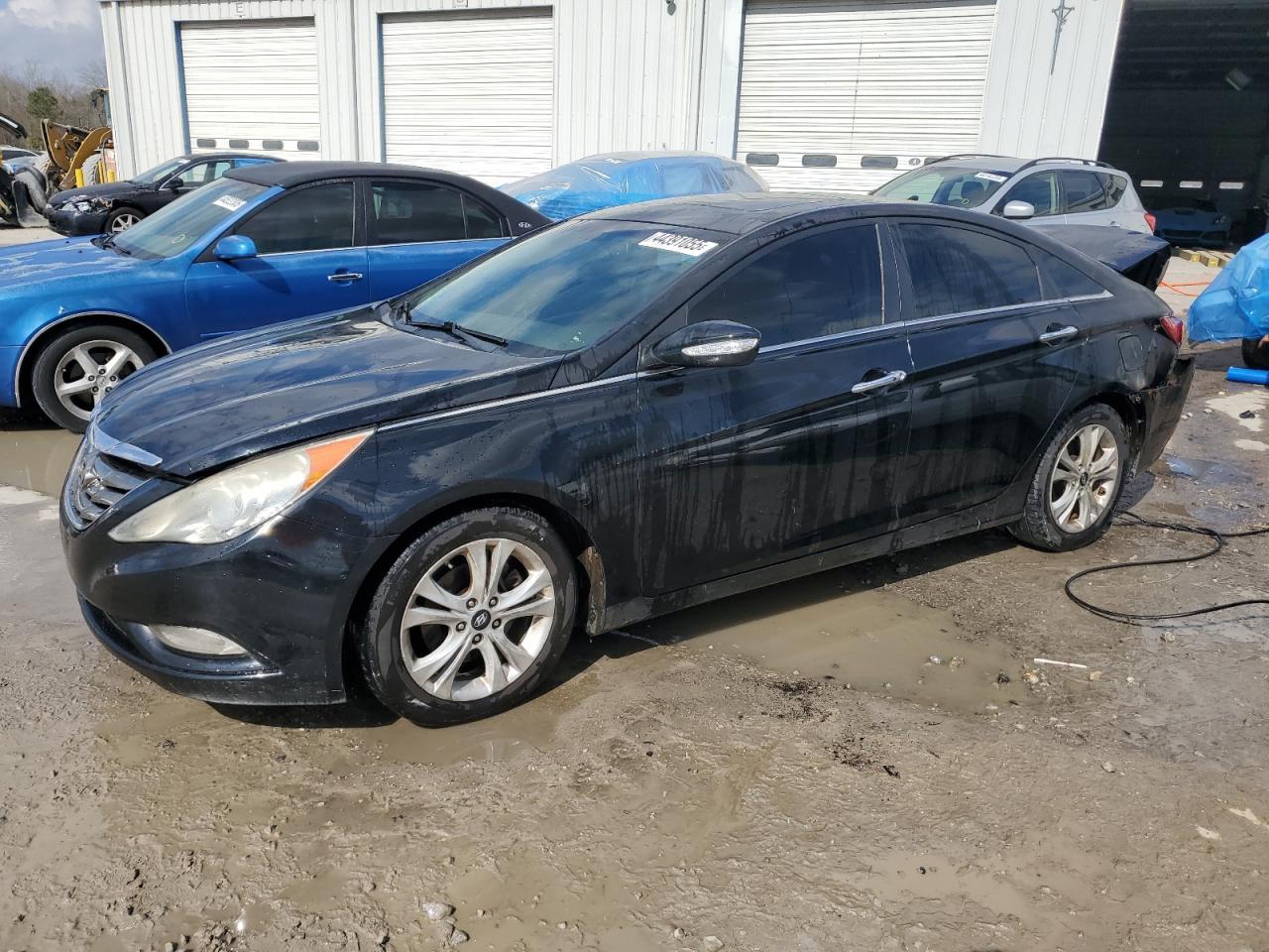 2011 HYUNDAI SONATA SE