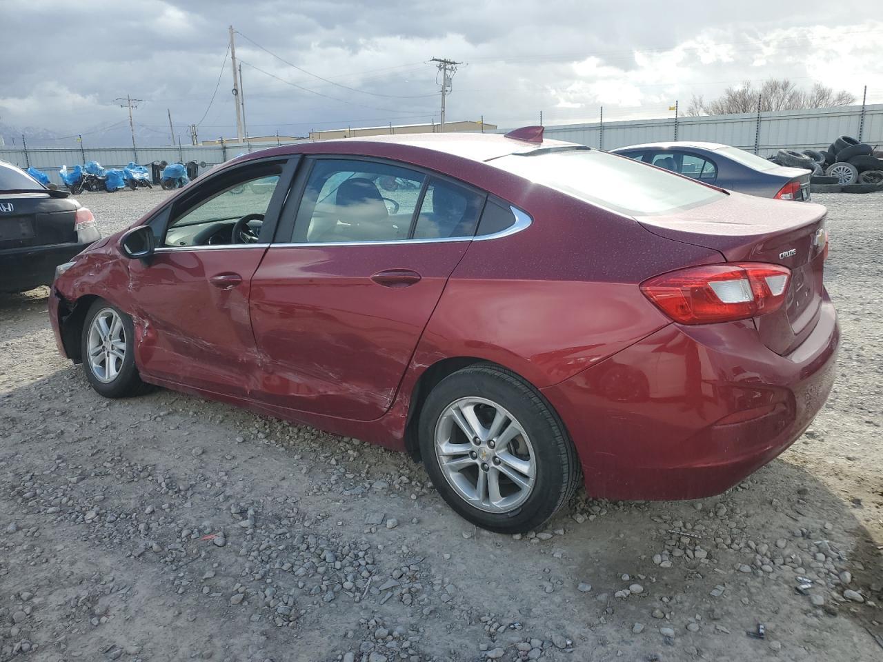 2017 CHEVROLET CRUZE LT - Фото 2