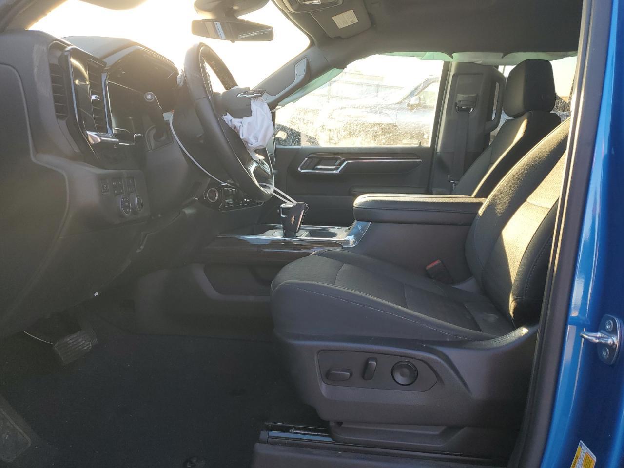 2023 CHEVROLET SILVERADO - Фото 7