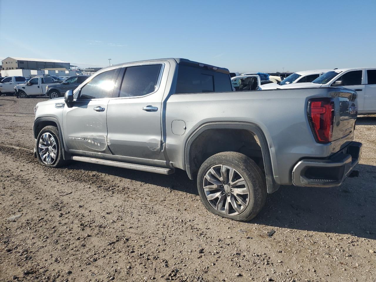 2024 GMC SIERRA K15 - Фото 2