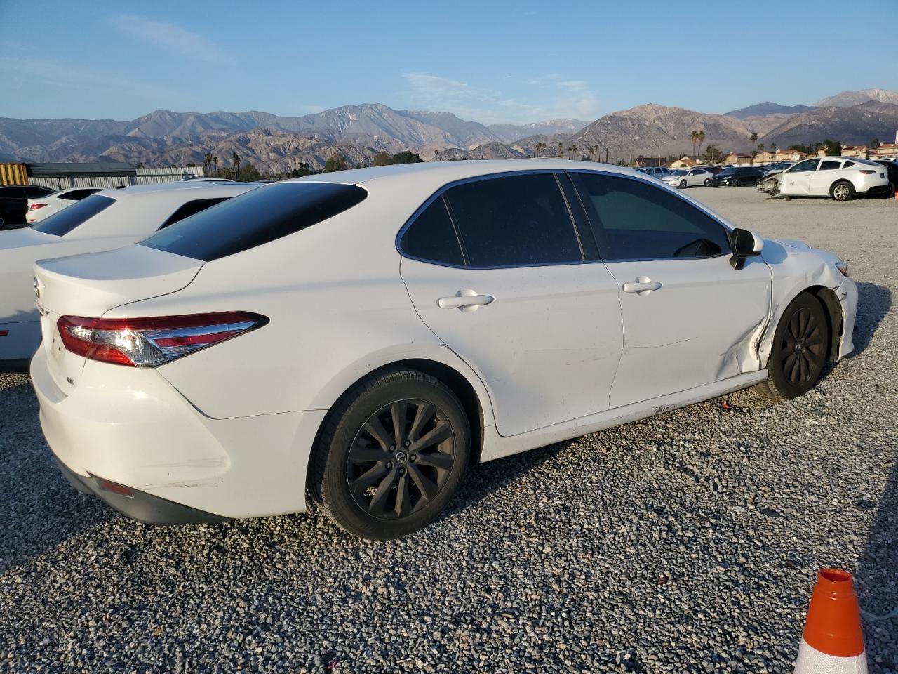 2018 TOYOTA CAMRY L - Image 3