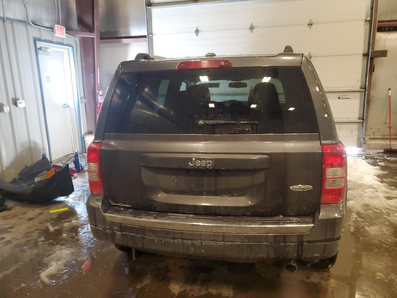 2016 JEEP PATRIOT LA - Фото 6