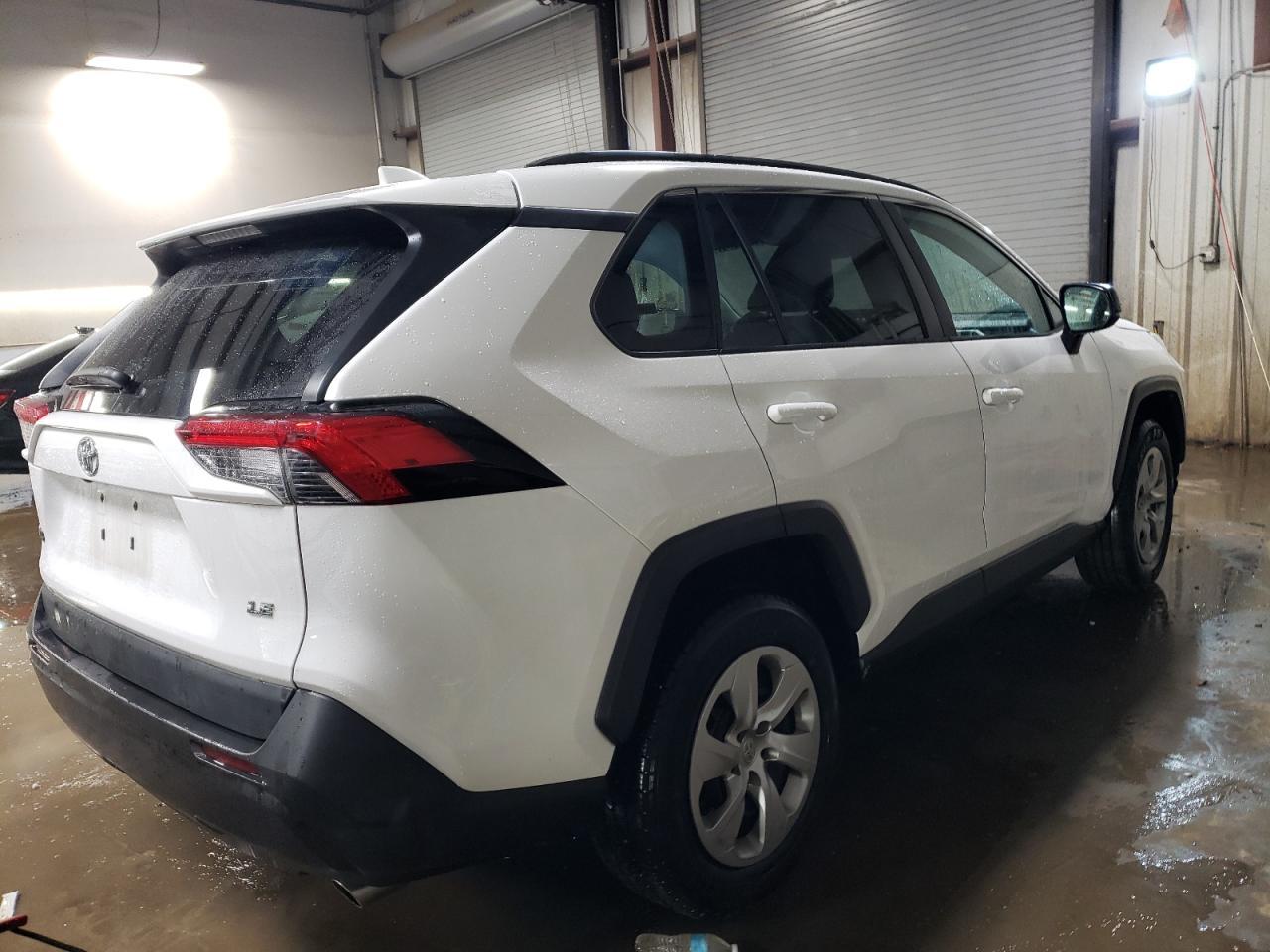 2021 TOYOTA RAV4 LE - Image 3