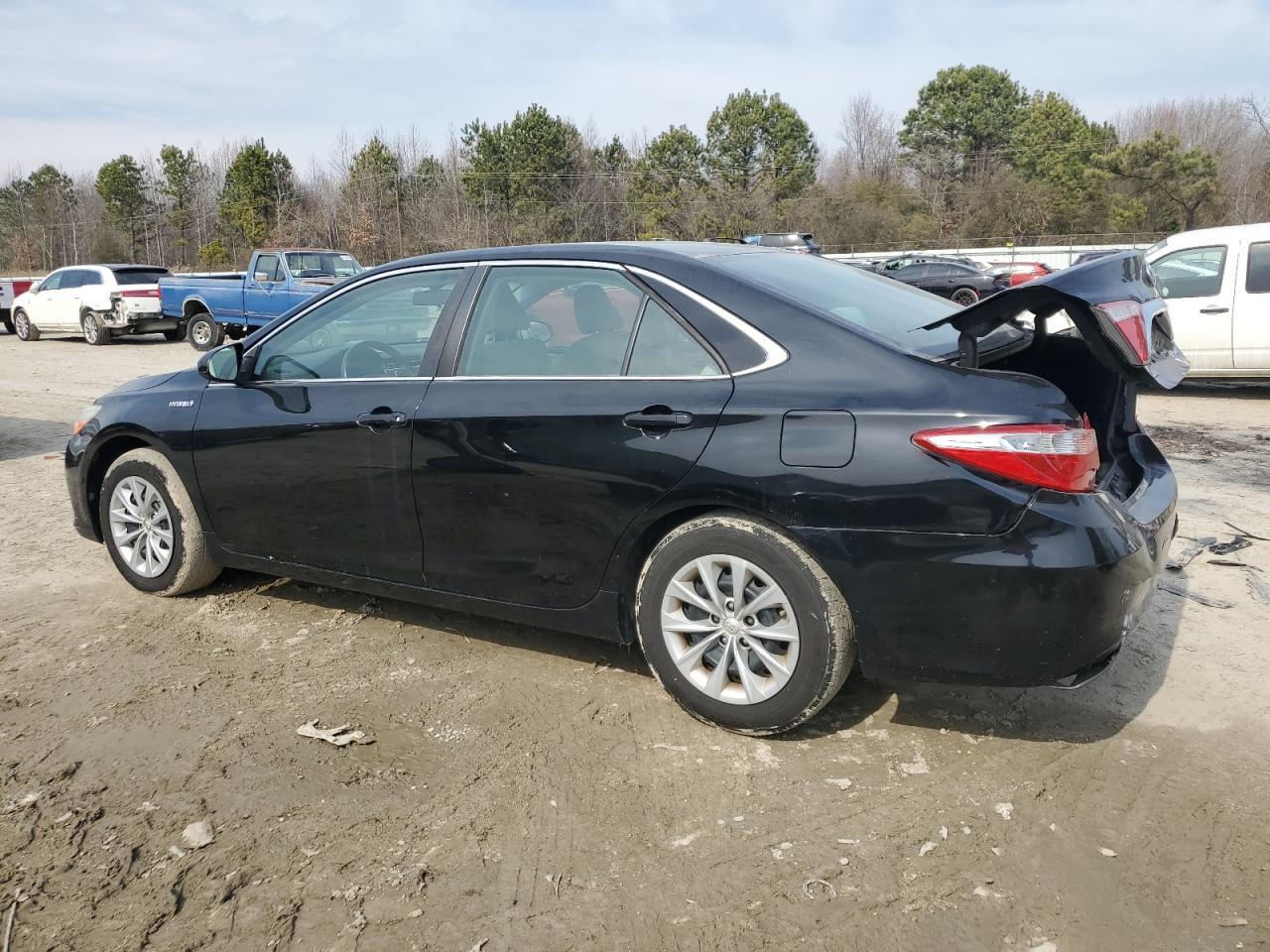 2016 TOYOTA CAMRY HYBR - Image 2