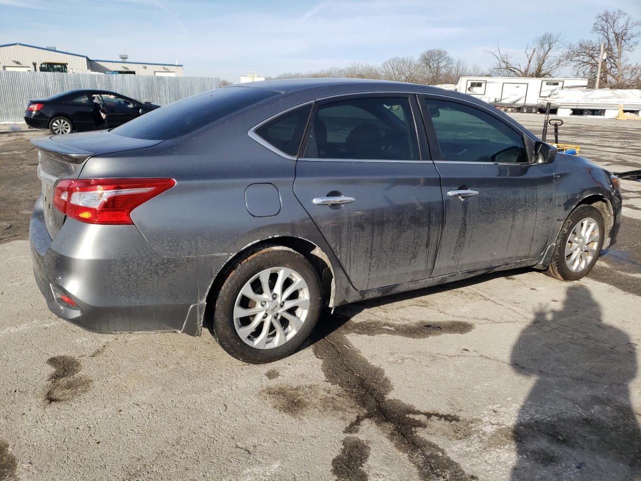 2017 NISSAN SENTRA S - Фото 3