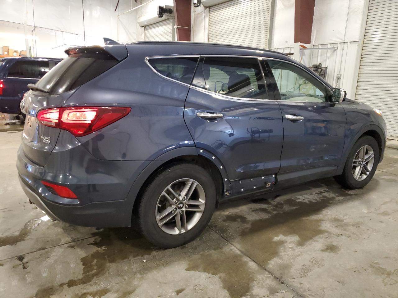 2017 HYUNDAI SANTA FE S - Image 3