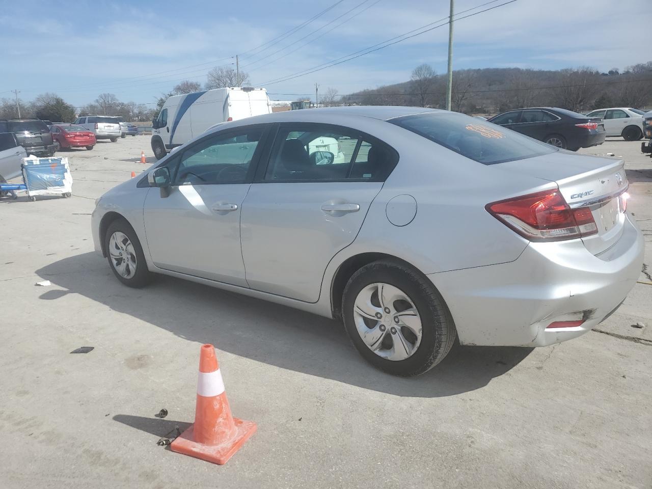2015 HONDA CIVIC LX - Image 2