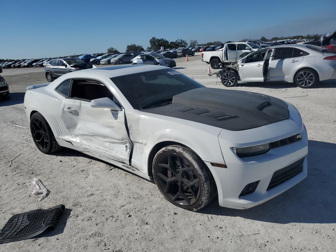 2015 CHEVROLET CAMARO 2SS - Image 4