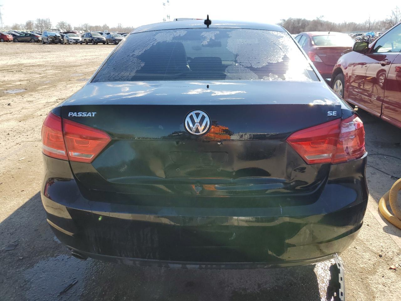 2014 VOLKSWAGEN PASSAT SE - Image 6