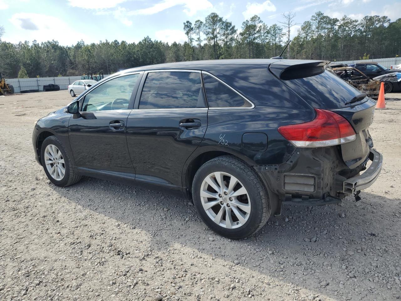 2013 TOYOTA VENZA LE - Image 2