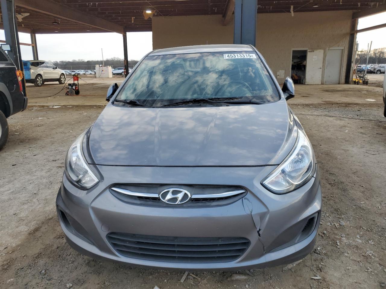2017 HYUNDAI ACCENT SE - Image 5