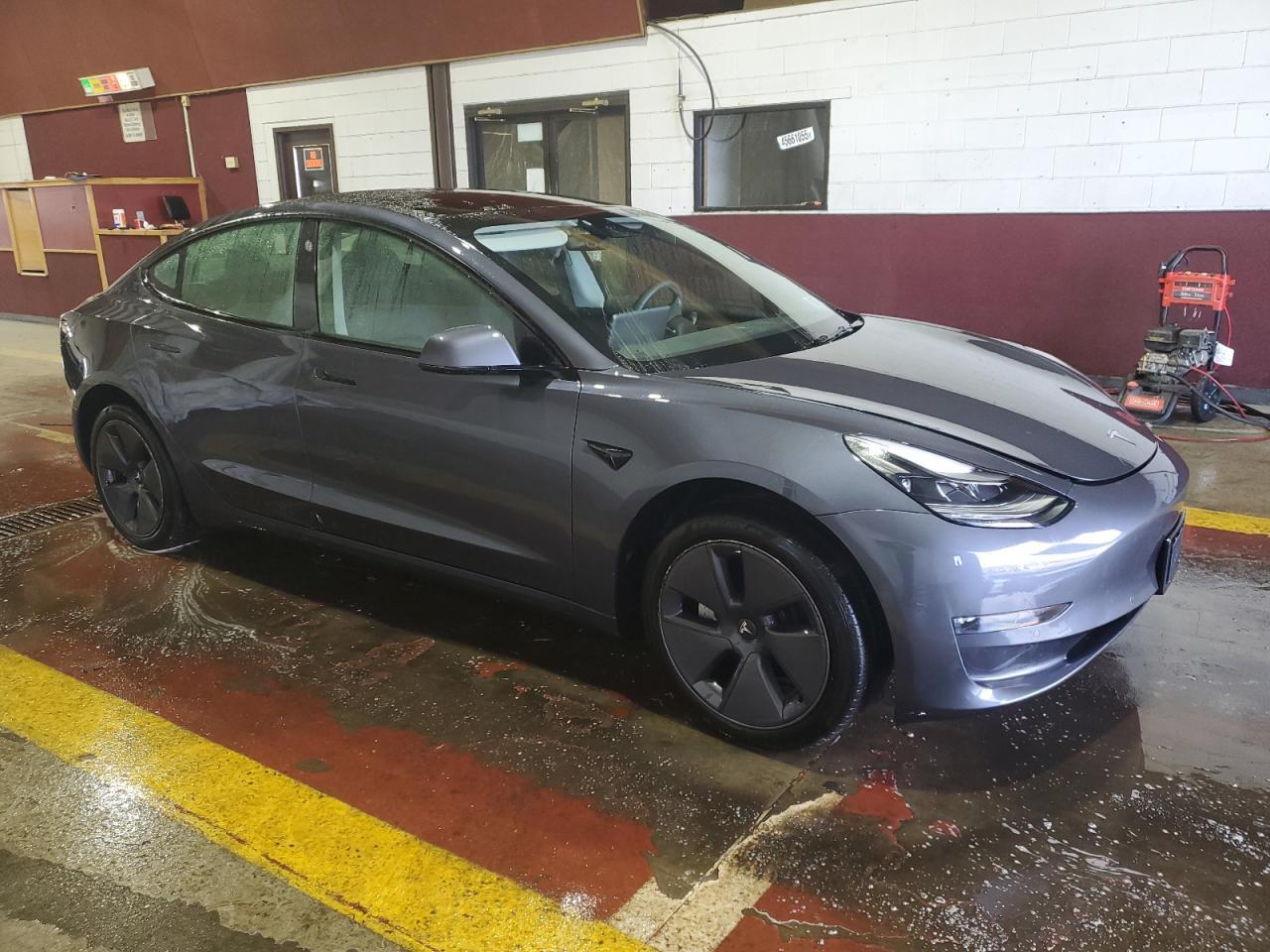 2022 TESLA MODEL 3 - Image 4