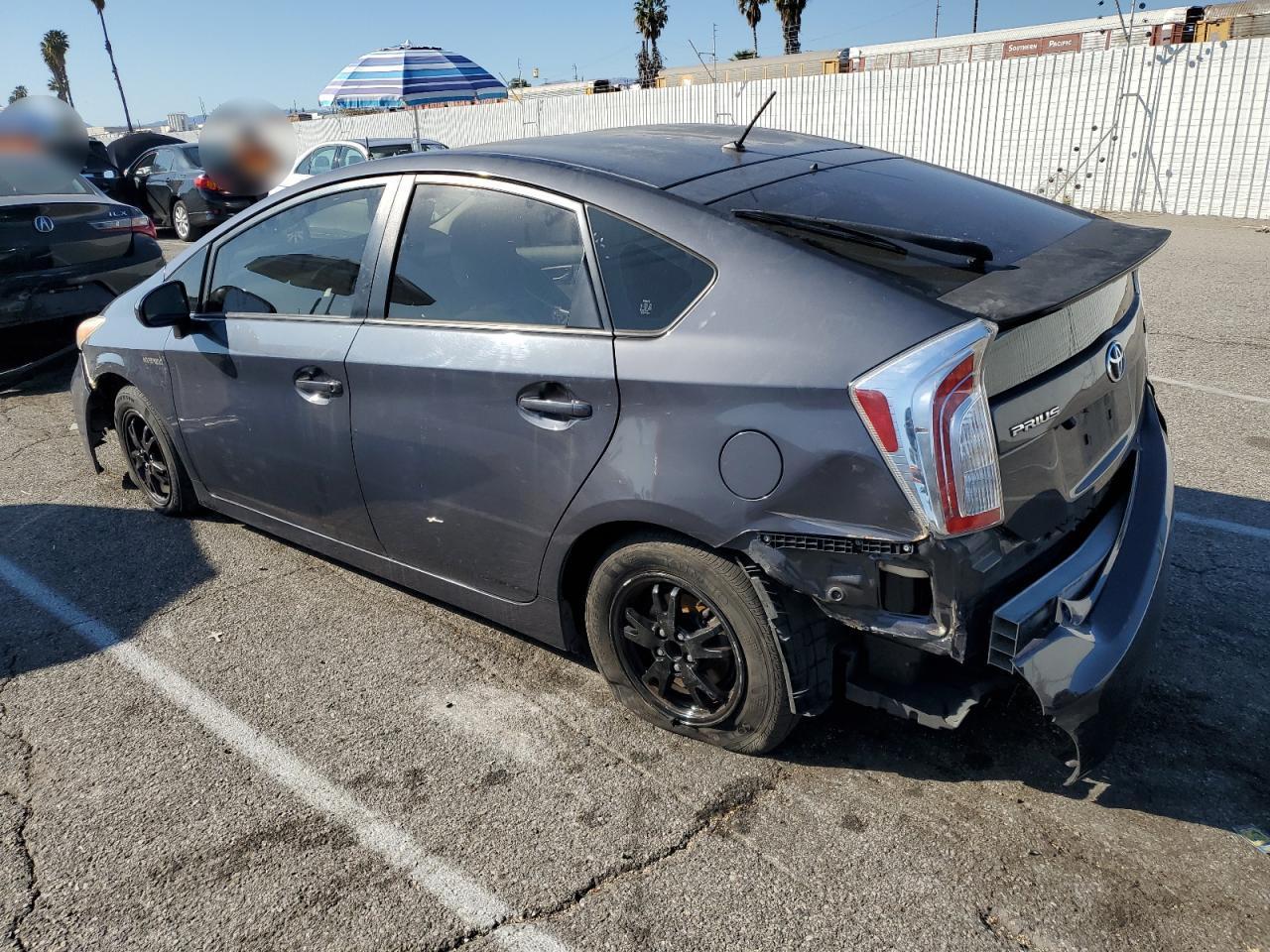 2013 TOYOTA PRIUS - Фото 2