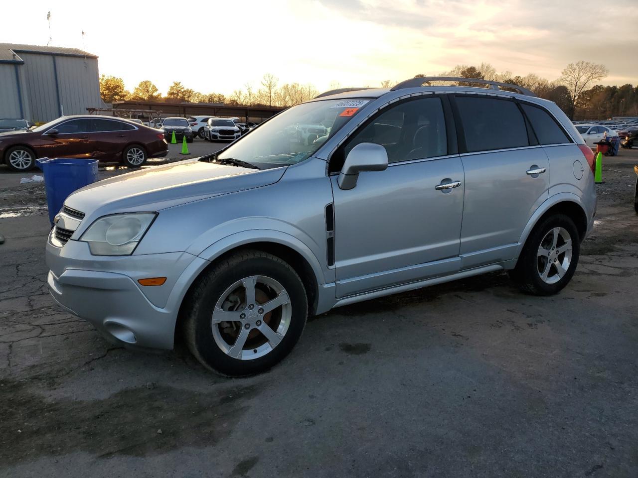 2014 CHEVROLET CAPTIVA LT