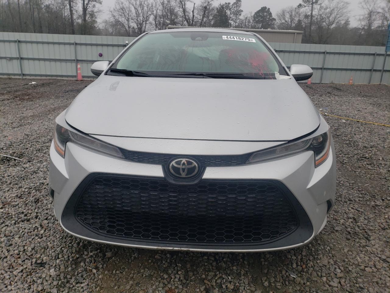 2021 TOYOTA COROLLA LE - Фото 5