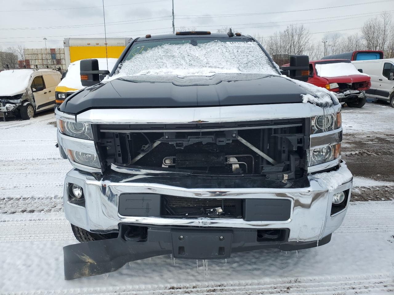 2018 CHEVROLET SILVERADO - Фото 5