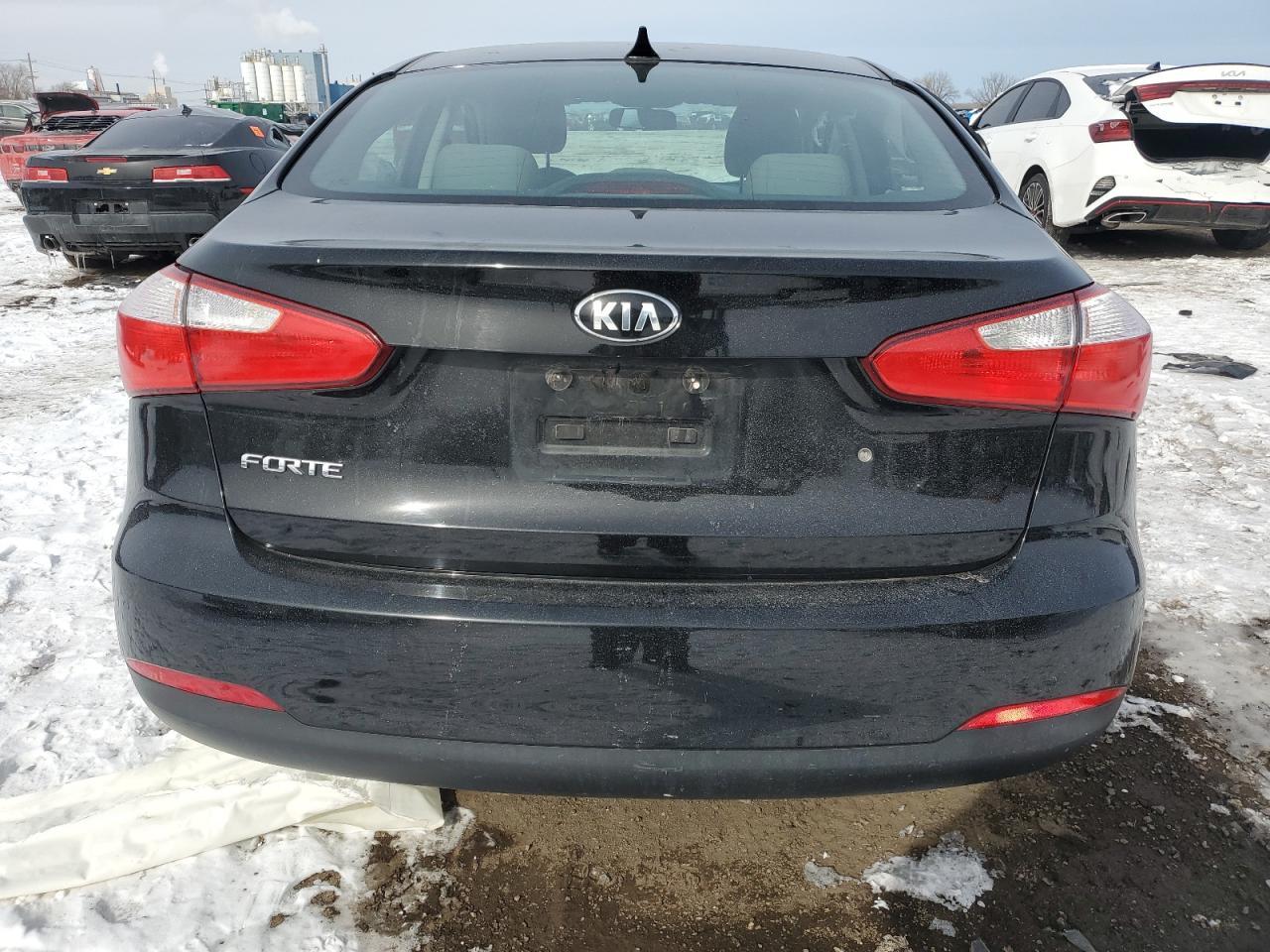 2015 KIA FORTE LX - Фото 6