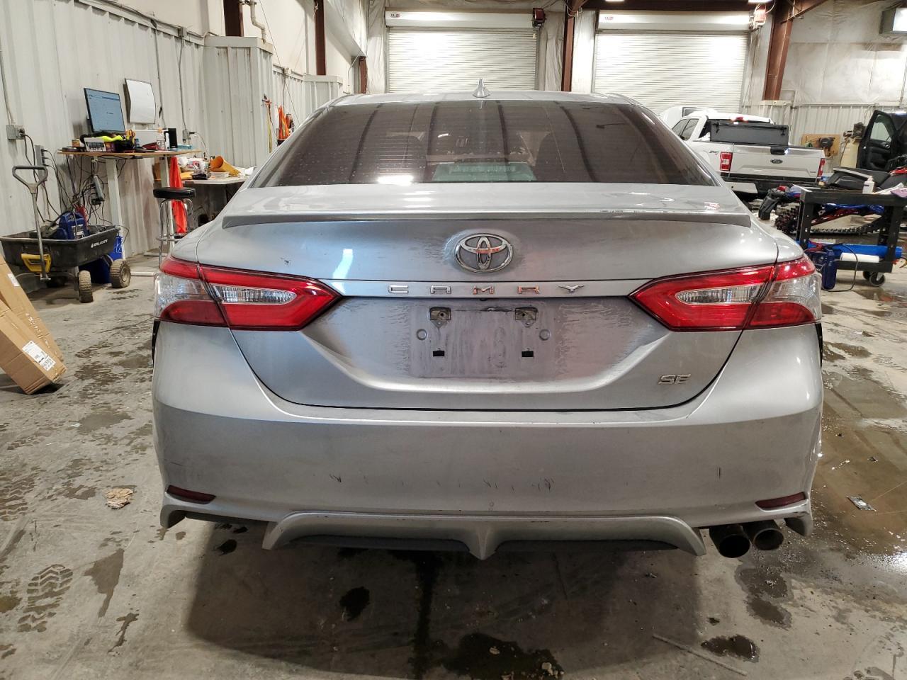 2019 TOYOTA CAMRY L - Фото 6