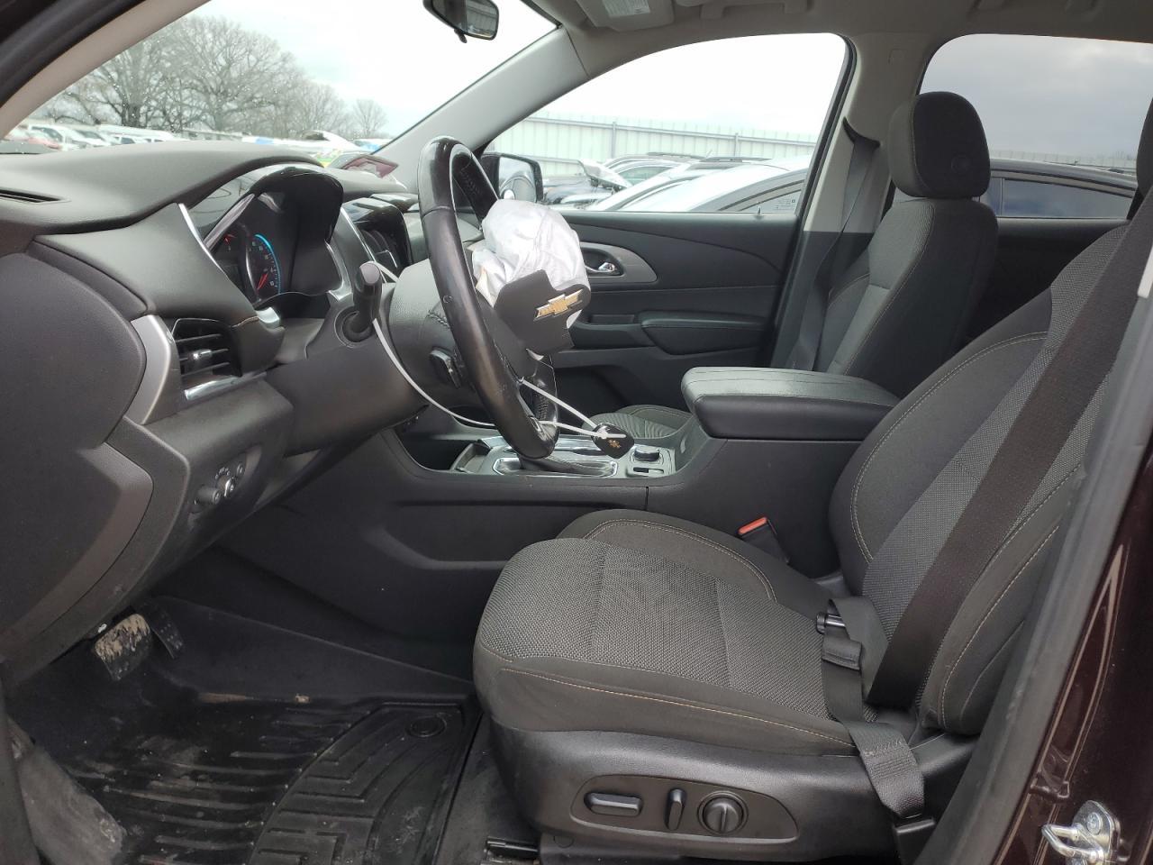 2018 CHEVROLET TRAVERSE L - Фото 7