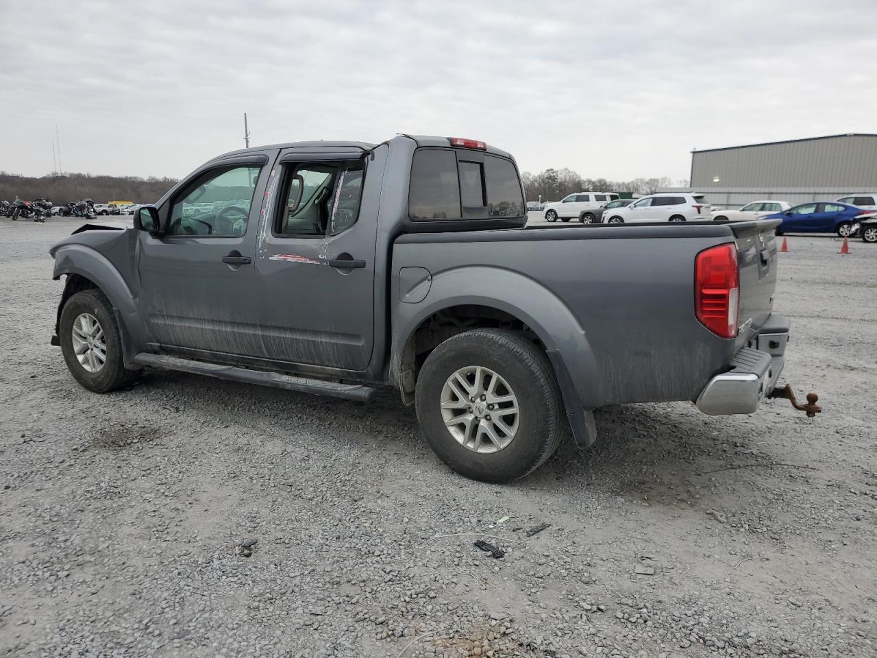 2016 NISSAN FRONTIER S - Фото 2