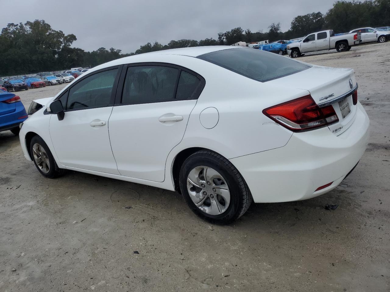 2015 HONDA CIVIC LX - Фото 2