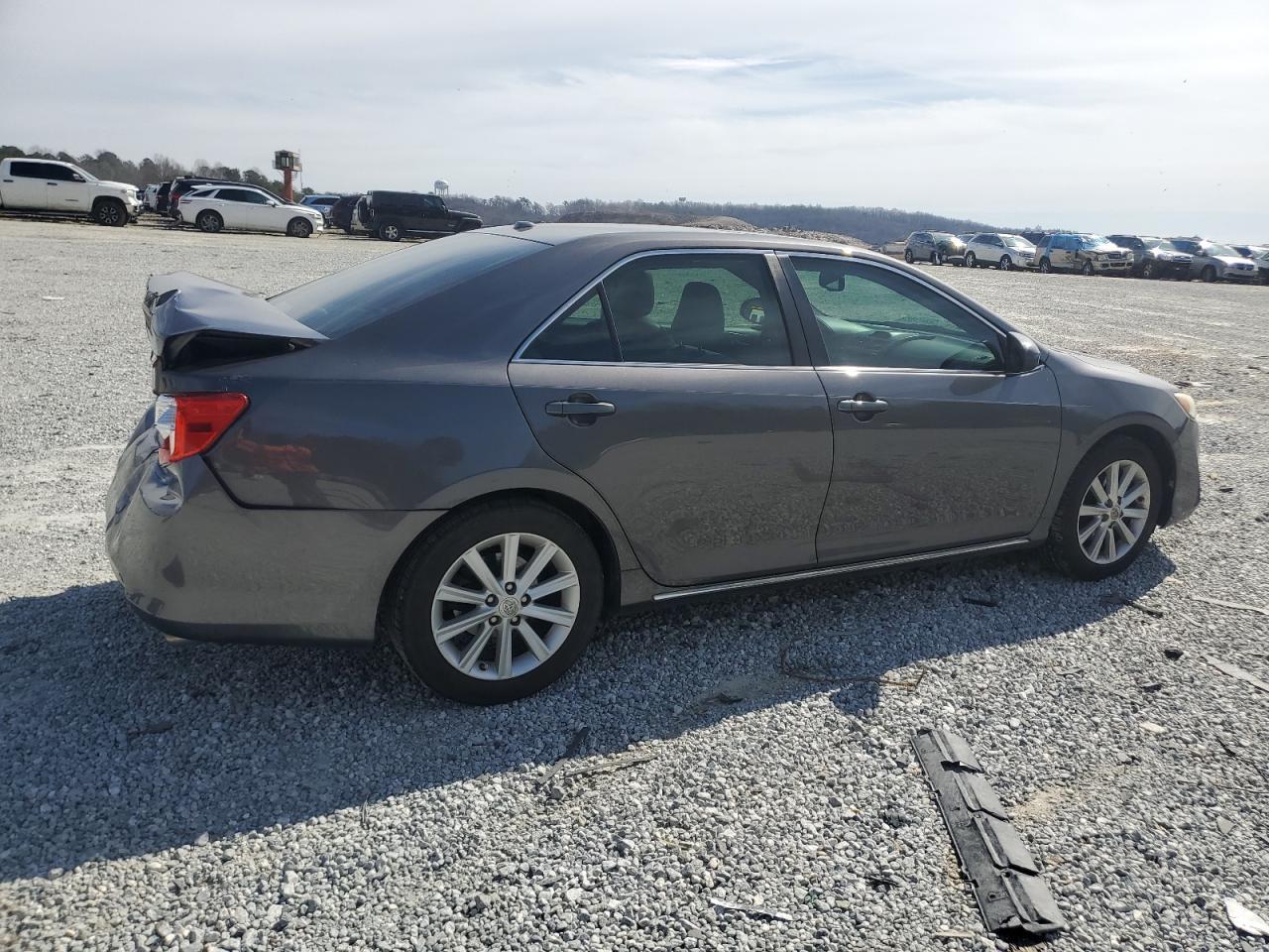2013 TOYOTA CAMRY L - Image 3