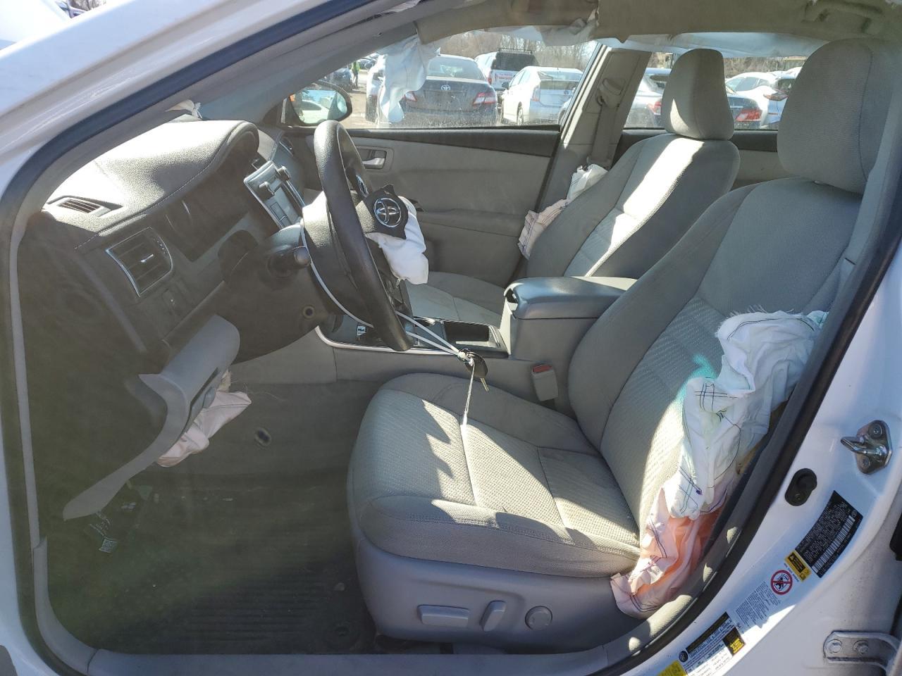 2016 TOYOTA CAMRY LE - Image 7