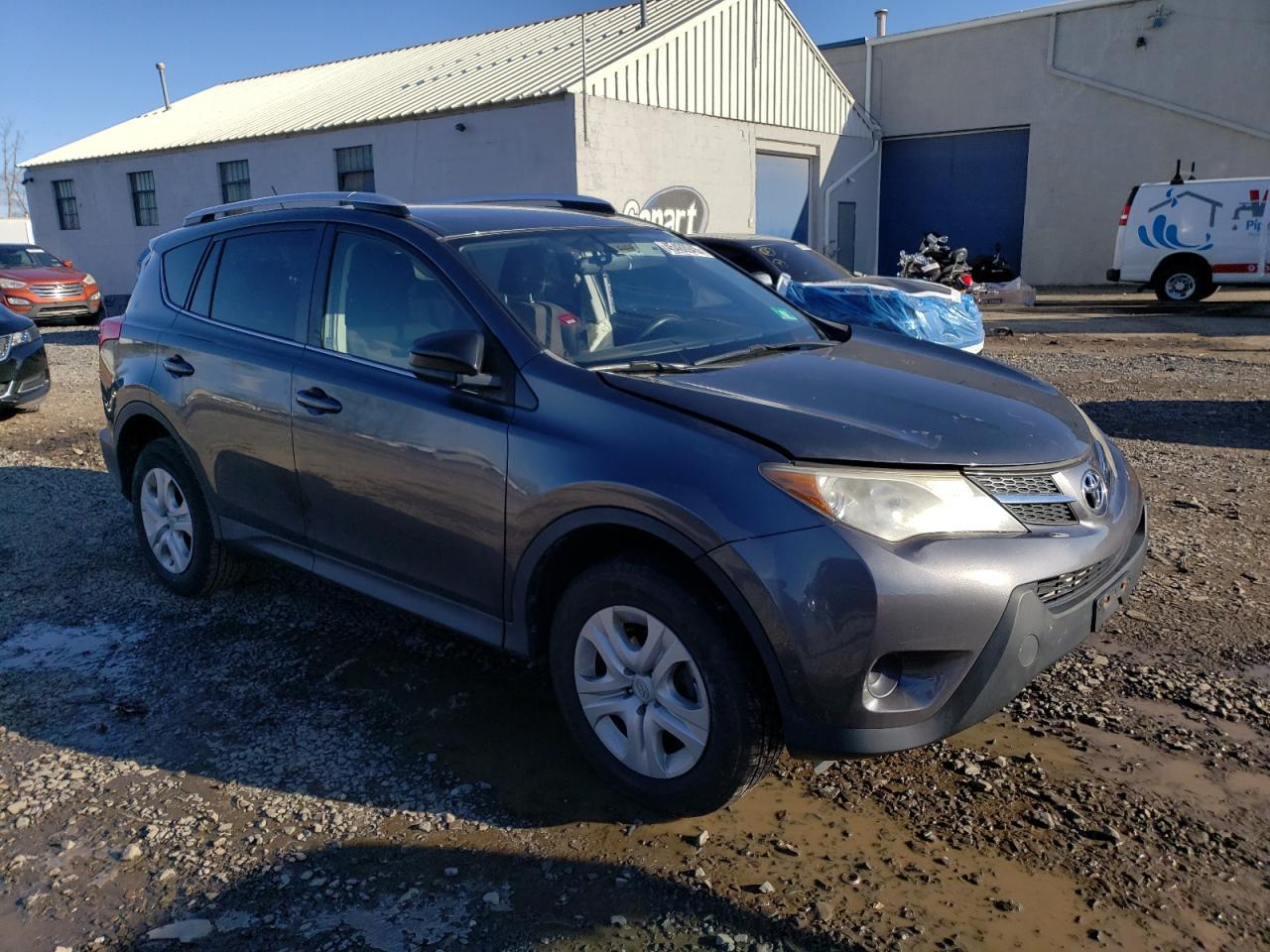 2014 TOYOTA RAV4 LE - Image 4