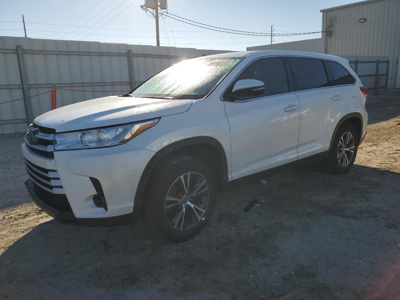 2019 TOYOTA HIGHLANDER