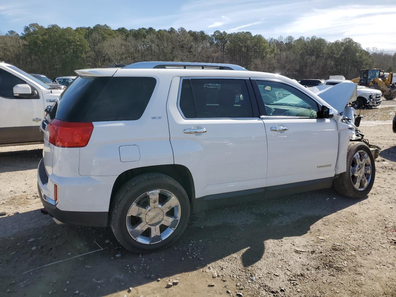 2016 GMC TERRAIN SL - Image 3
