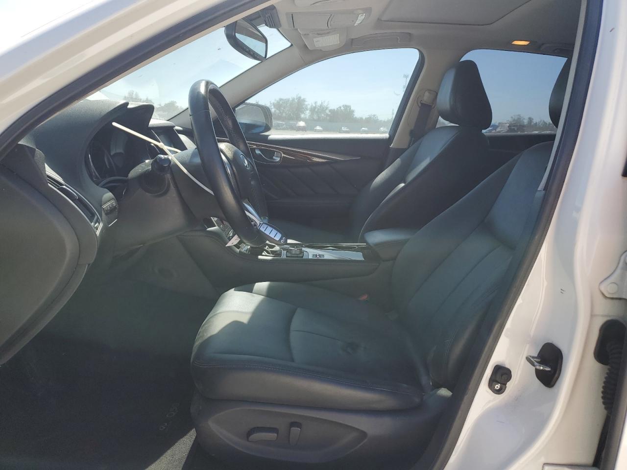 2018 INFINITI Q50 LUXE - Фото 7