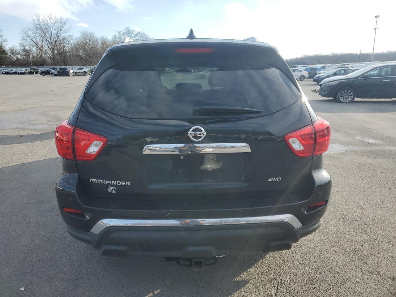 2019 NISSAN PATHFINDER - Фото 6