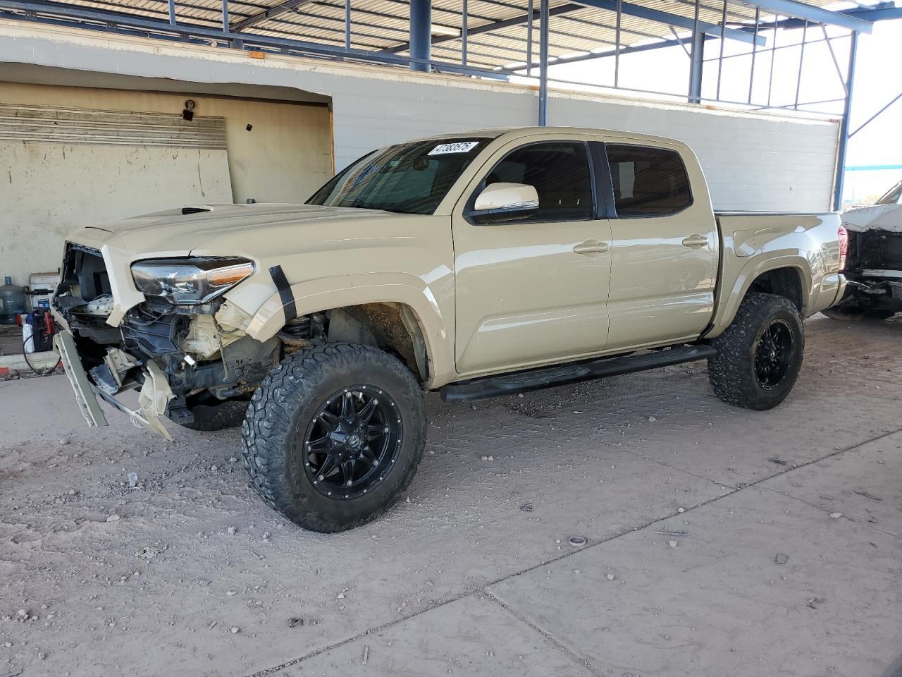 2017 TOYOTA TACOMA