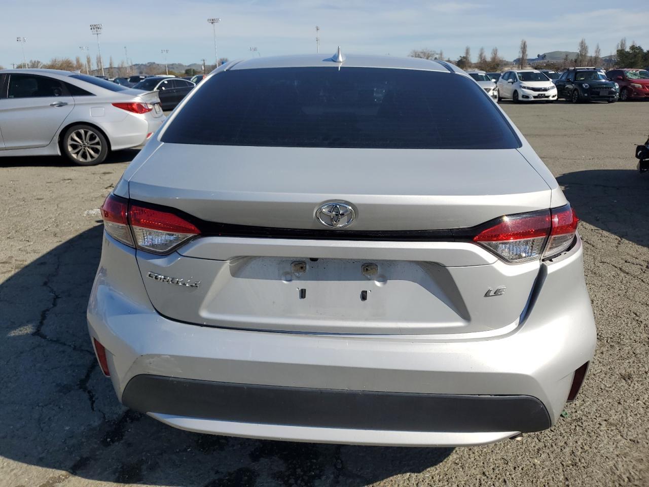 2022 TOYOTA COROLLA LE - Фото 6