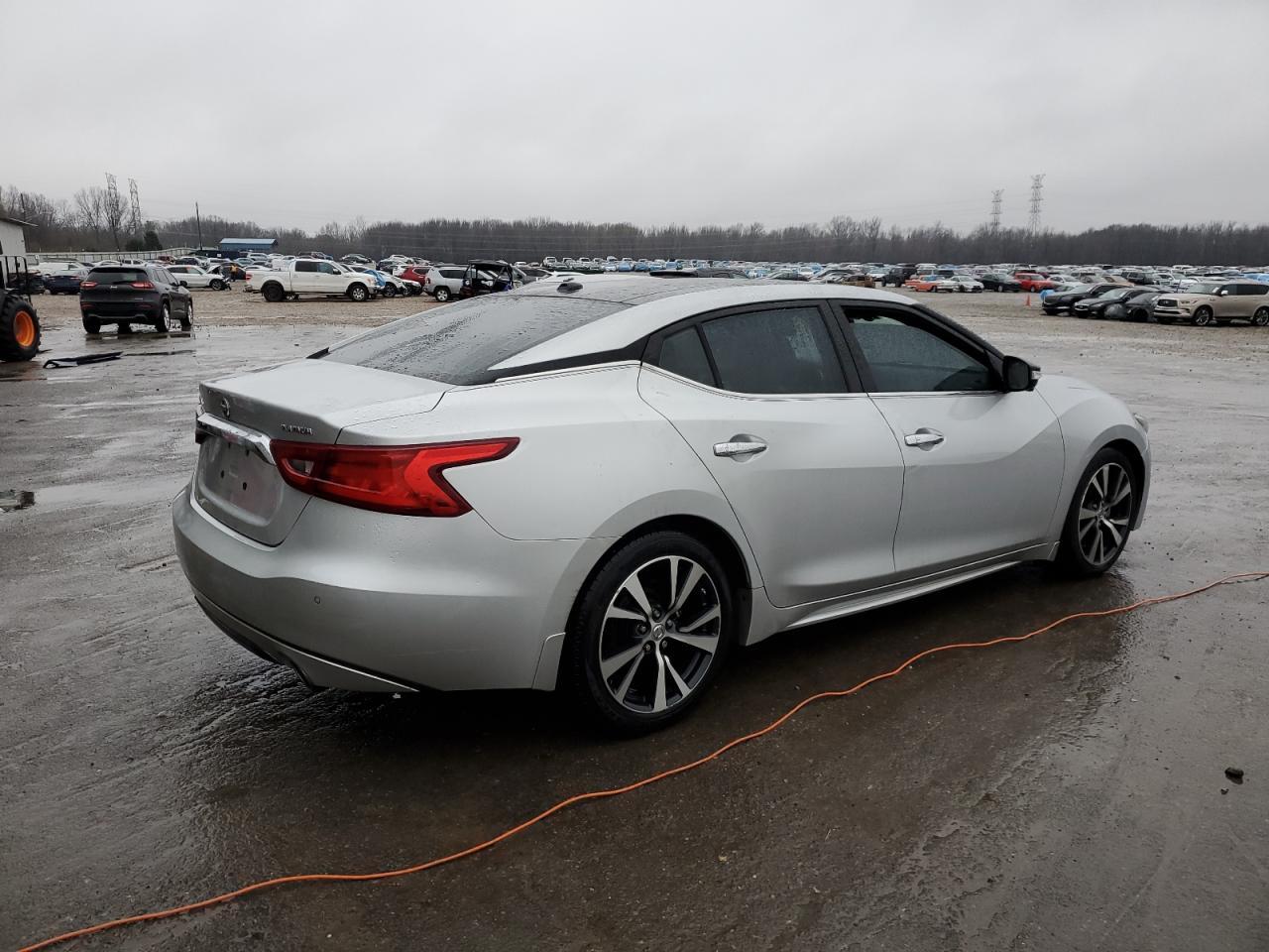 2017 NISSAN MAXIMA 3.5 - Фото 3