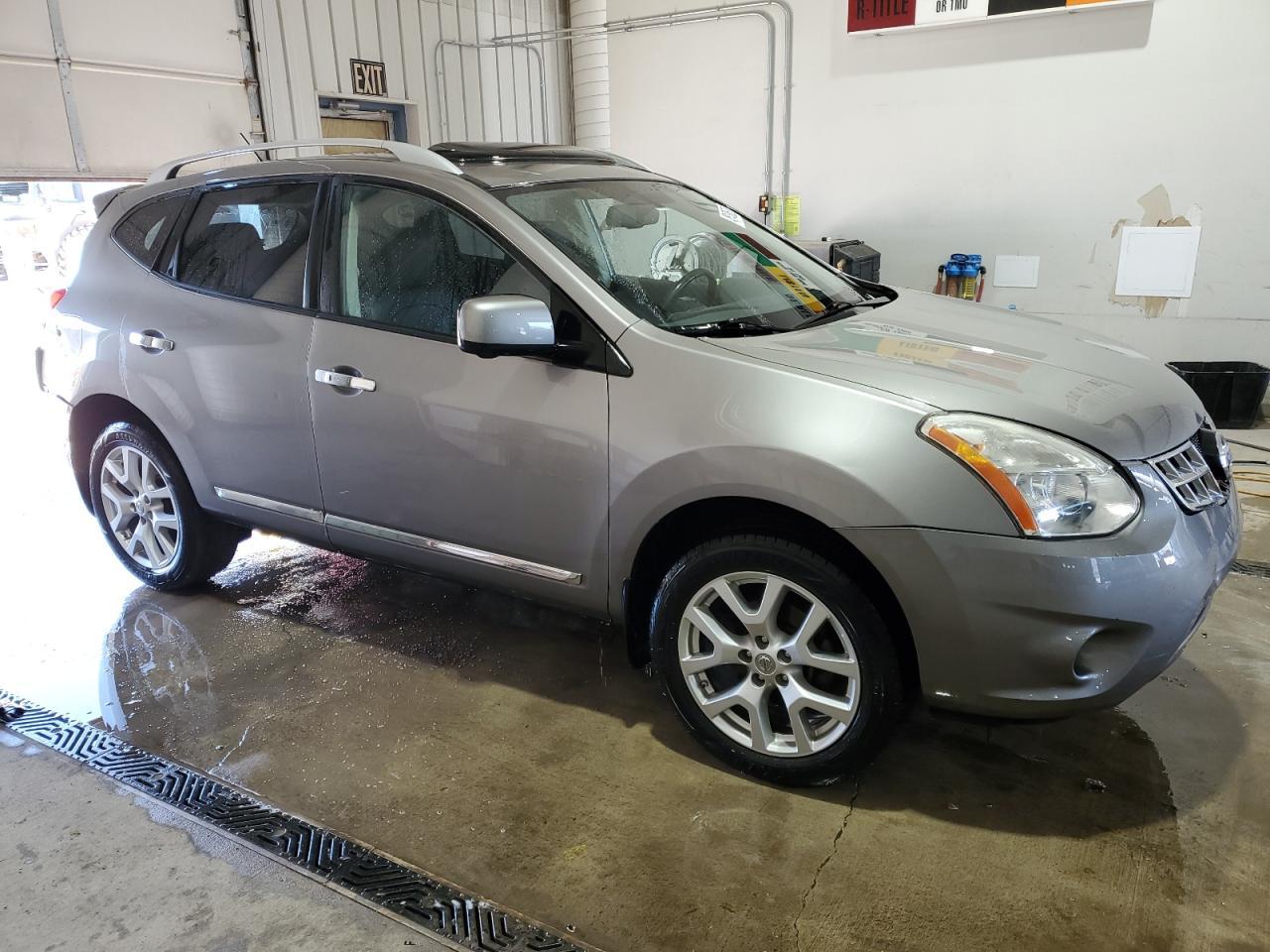 2013 NISSAN ROGUE S - Image 4