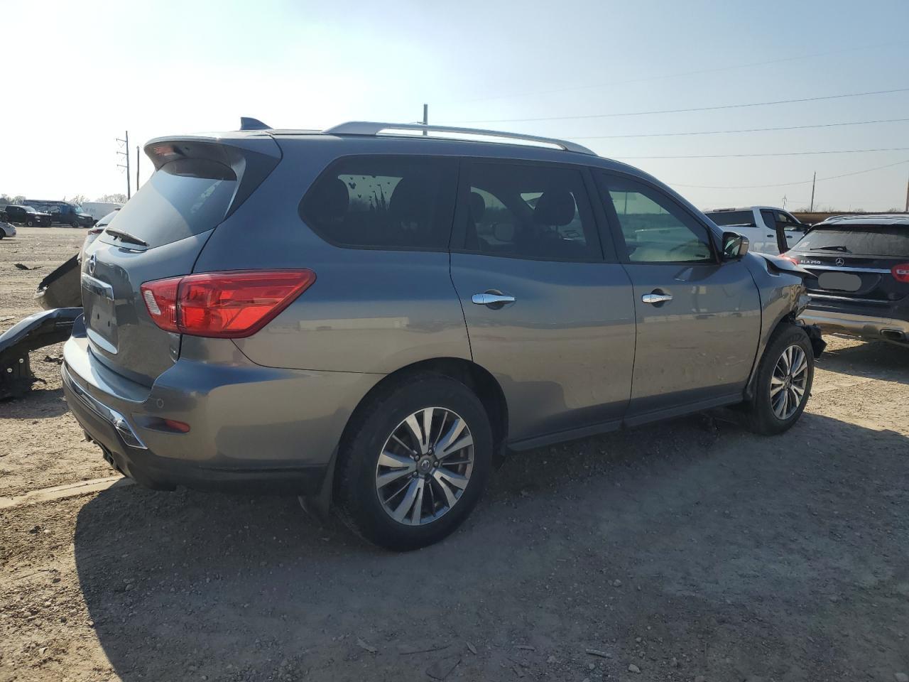 2019 NISSAN PATHFINDER - Image 3