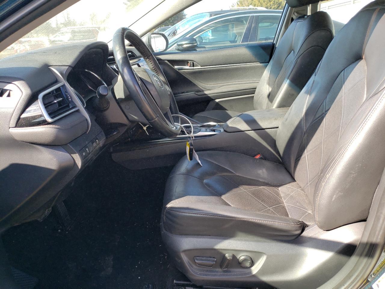 2018 TOYOTA CAMRY L - Фото 7