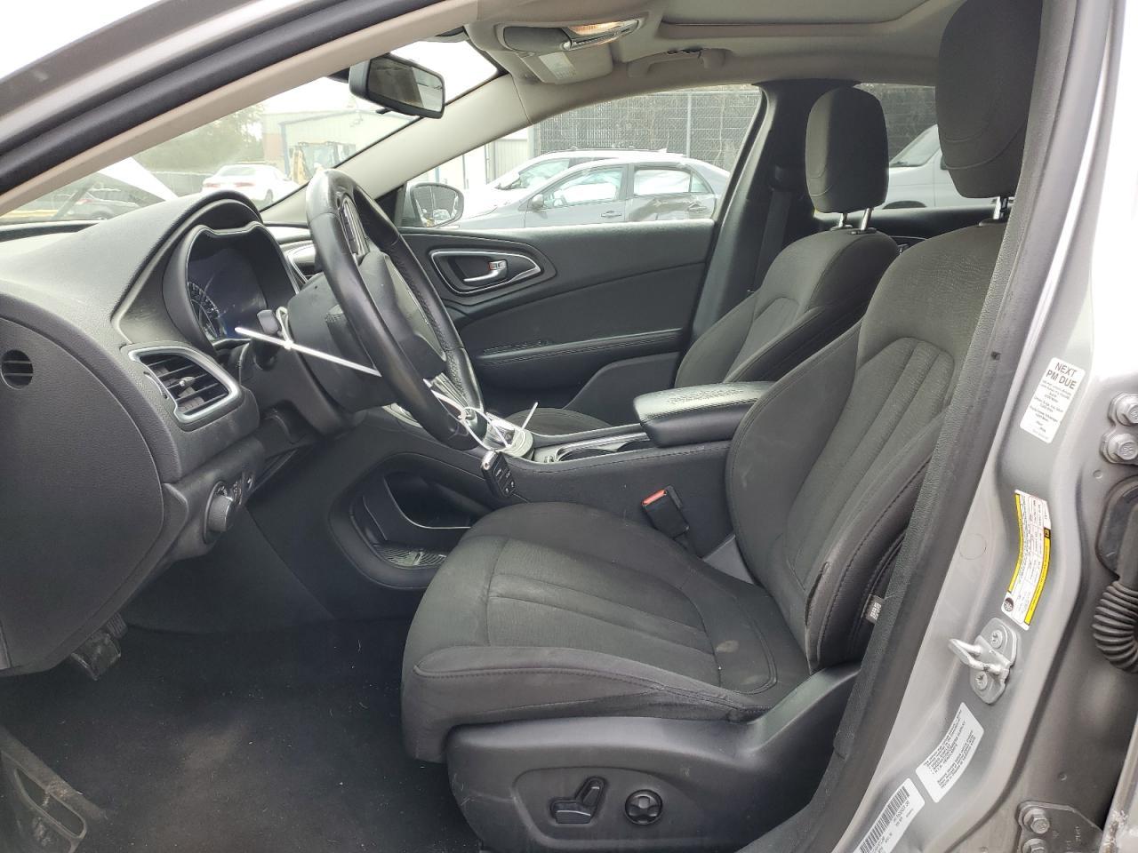 2015 CHRYSLER 200 LIMITE - Image 7