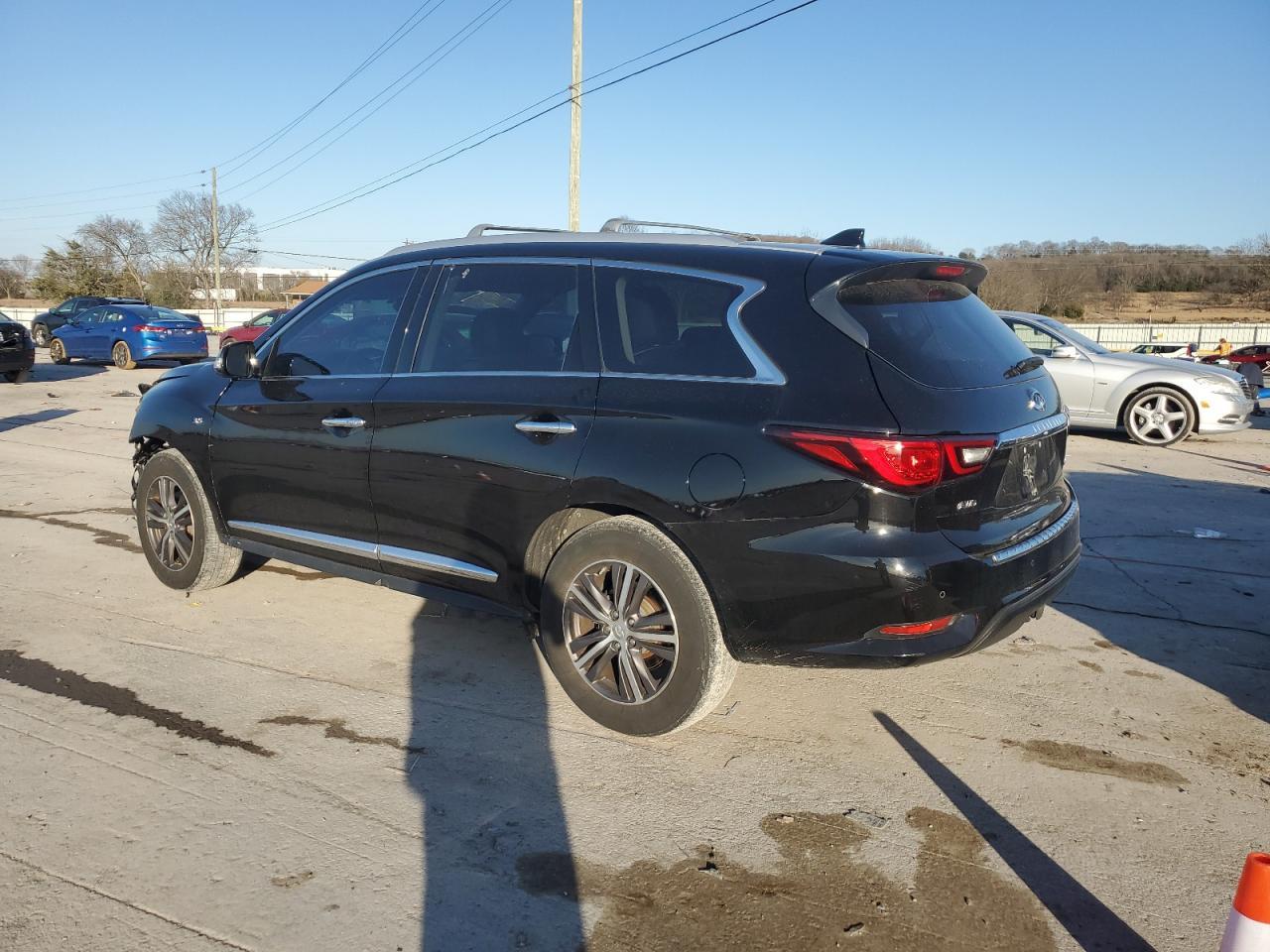 2019 INFINITI QX60 LUXE - Фото 2