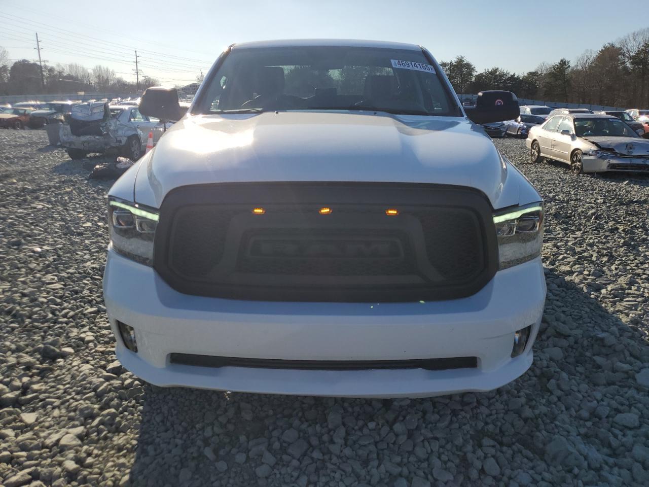 2017 RAM 1500 ST - Image 5