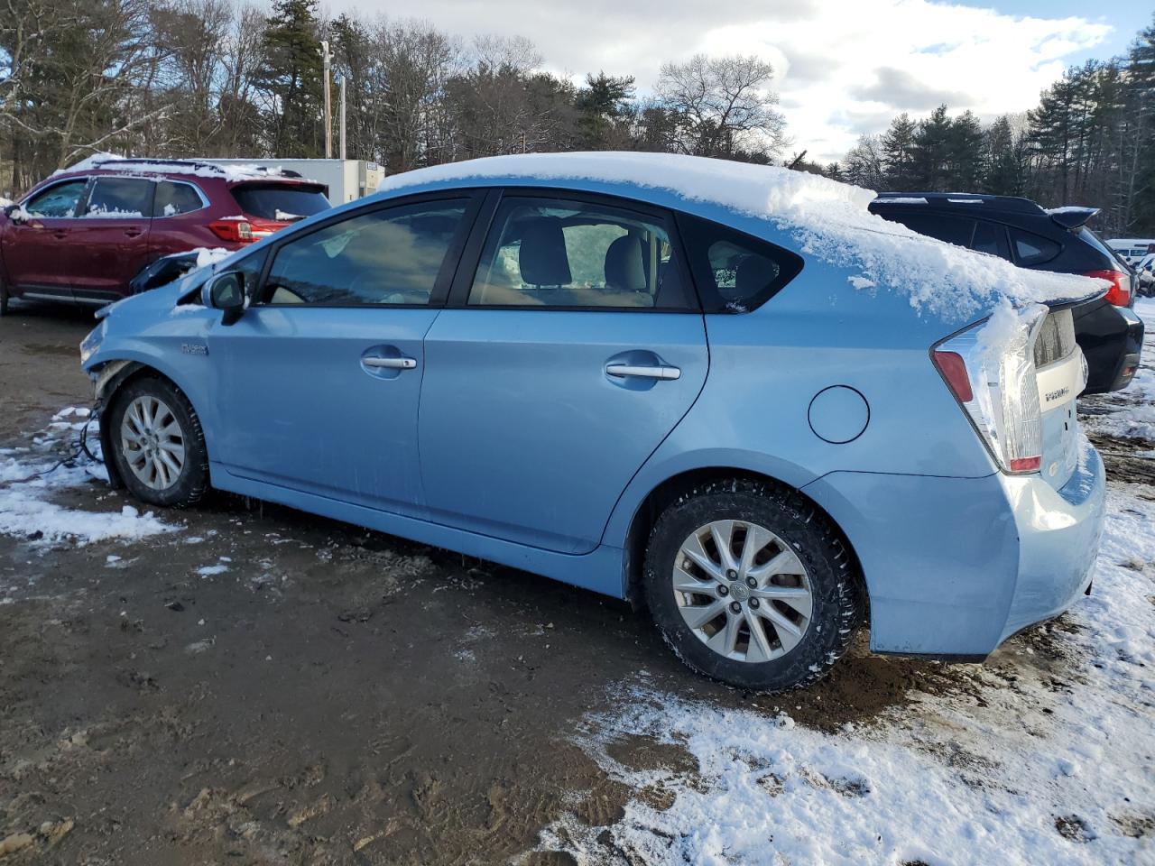 2013 TOYOTA PRIUS PLUG - Image 2
