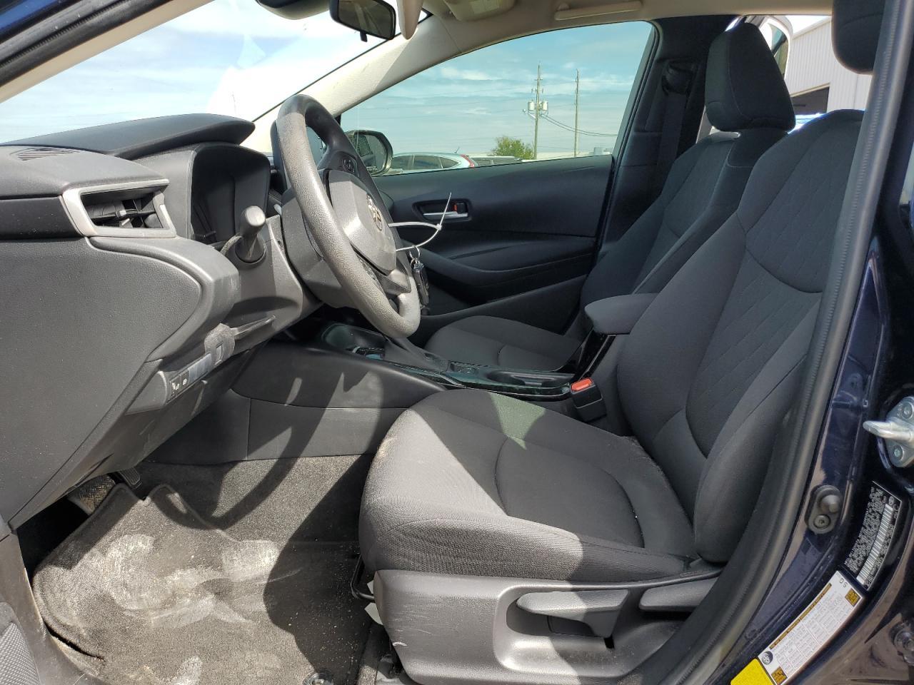 2021 TOYOTA COROLLA LE - Фото 7